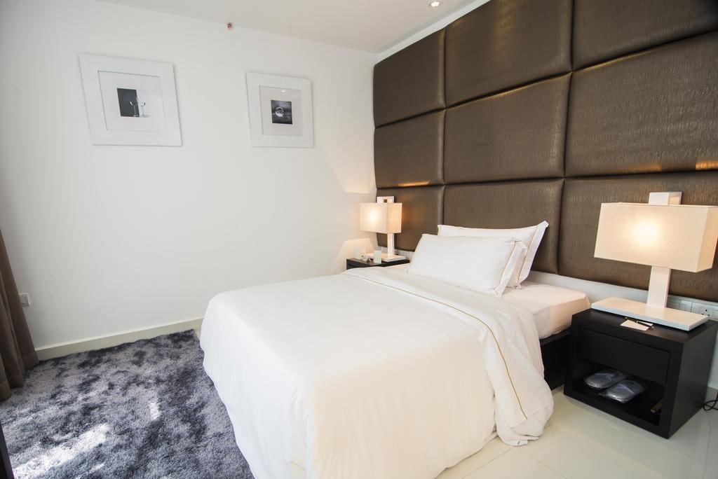 Hotel Platinum One