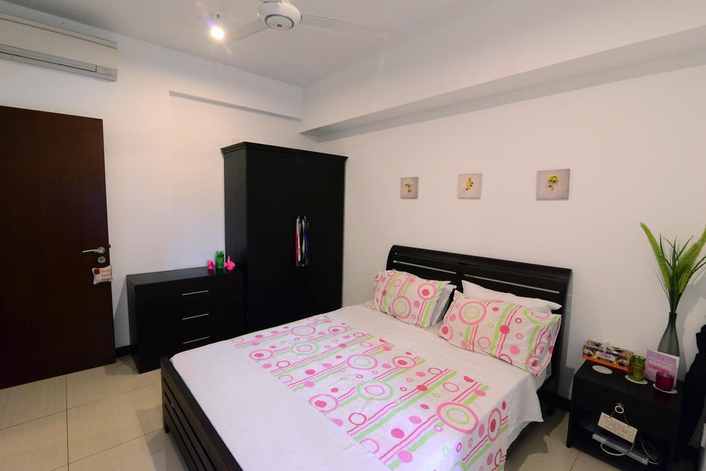 On 320 Apartment *