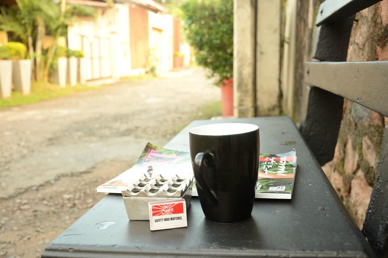 Passport Office Homestay * Colombo
