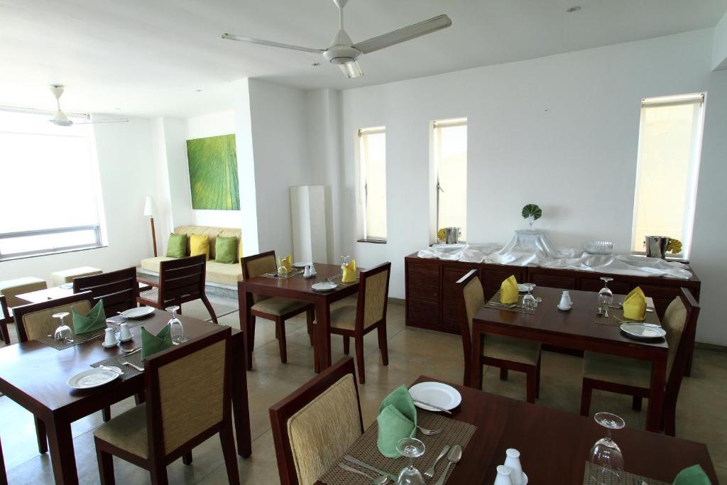 Hotel The Ocean Front By The Serendipity Collection 3*