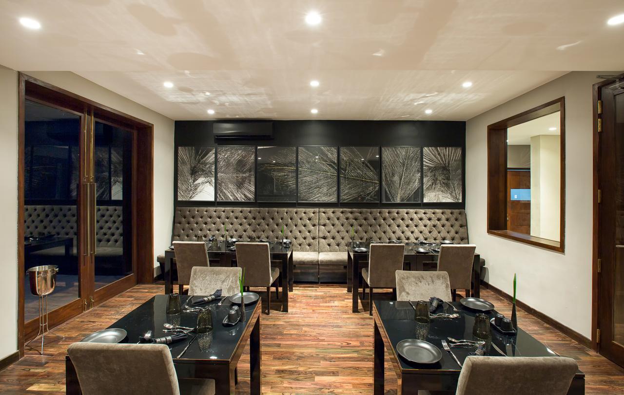 Le Papillon Hotel