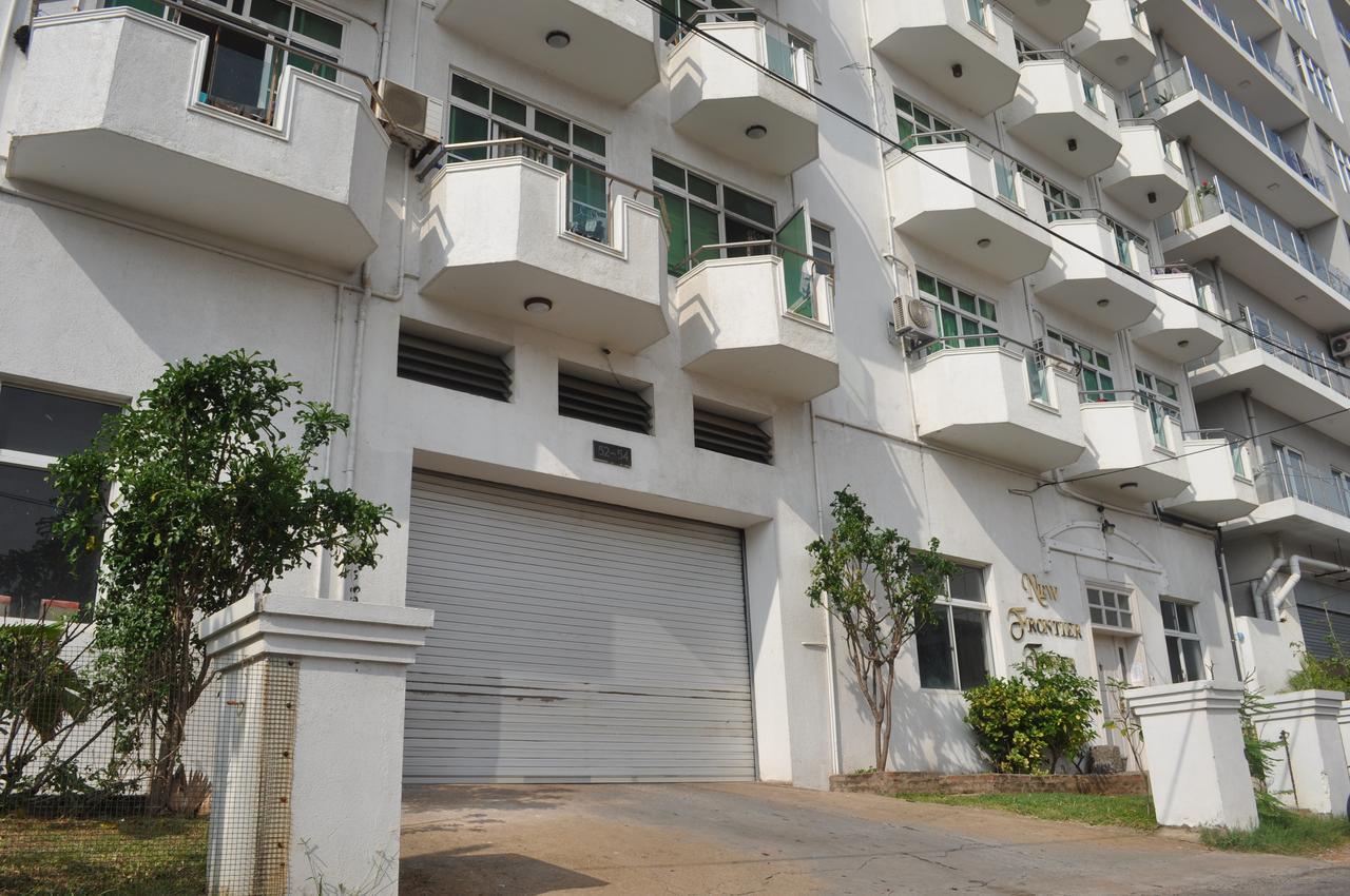 Apartment Modern Beachside Luxury *
