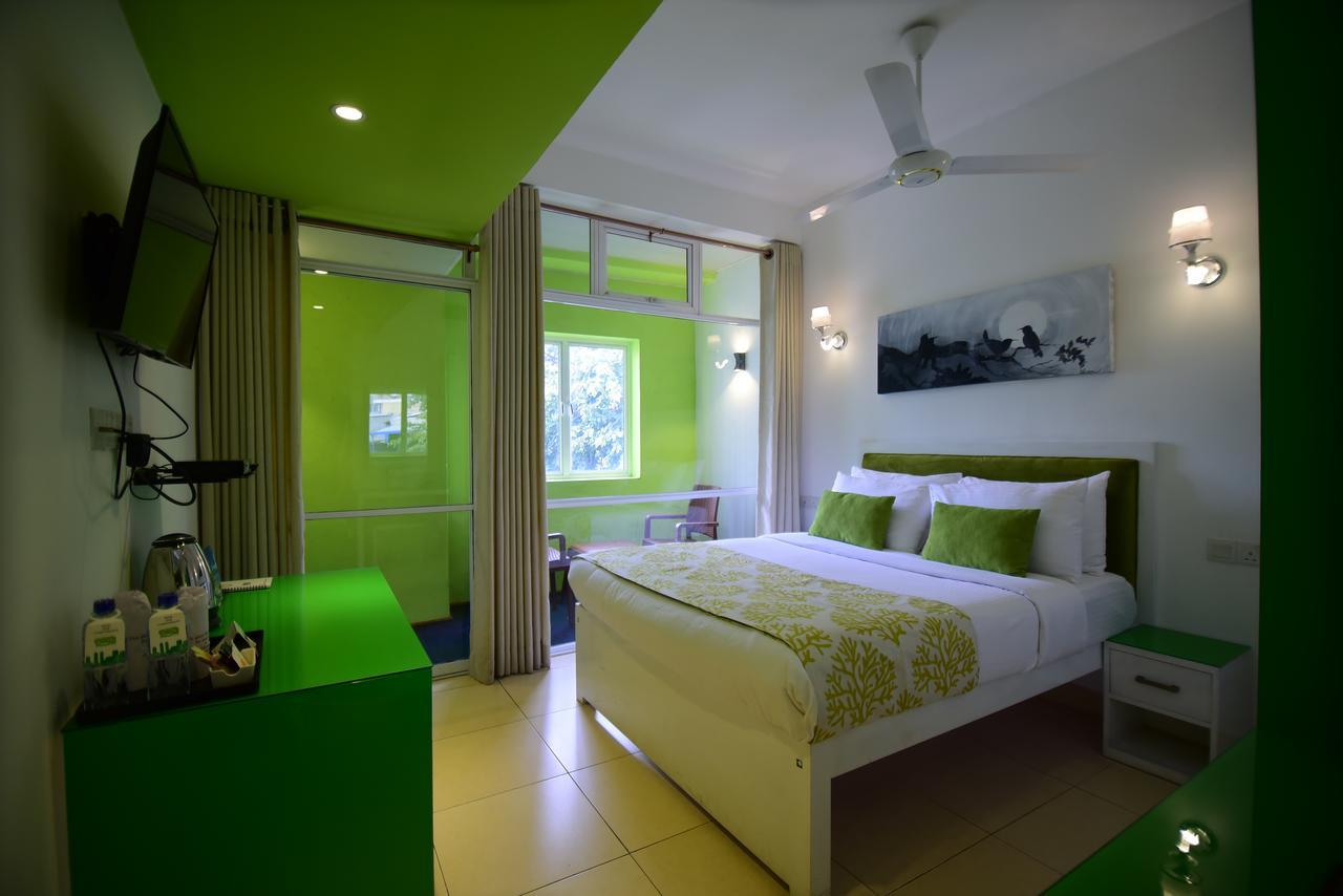 Thilhara Days Hotel Colombo