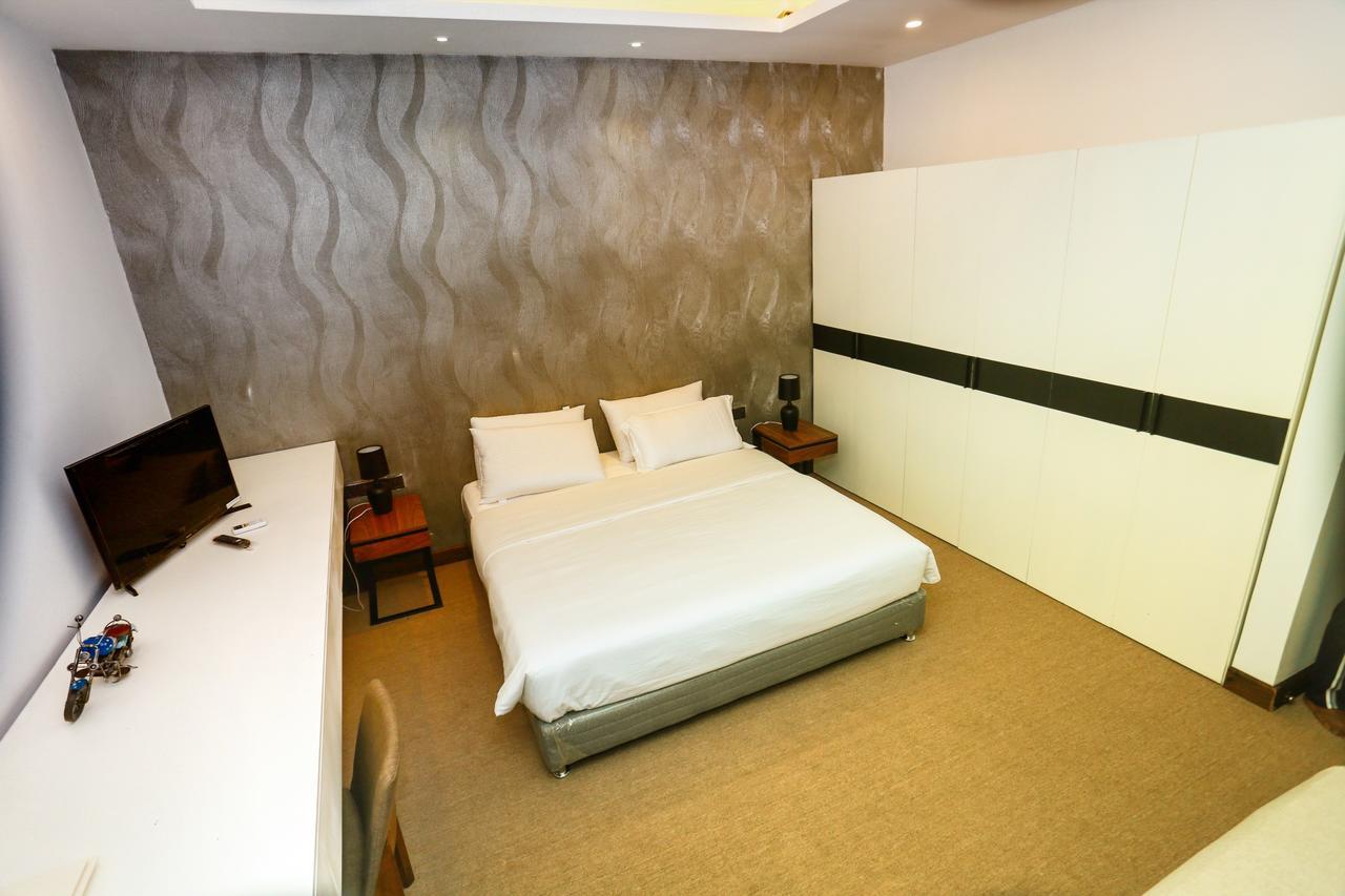 Kestrels Hotel Colombo