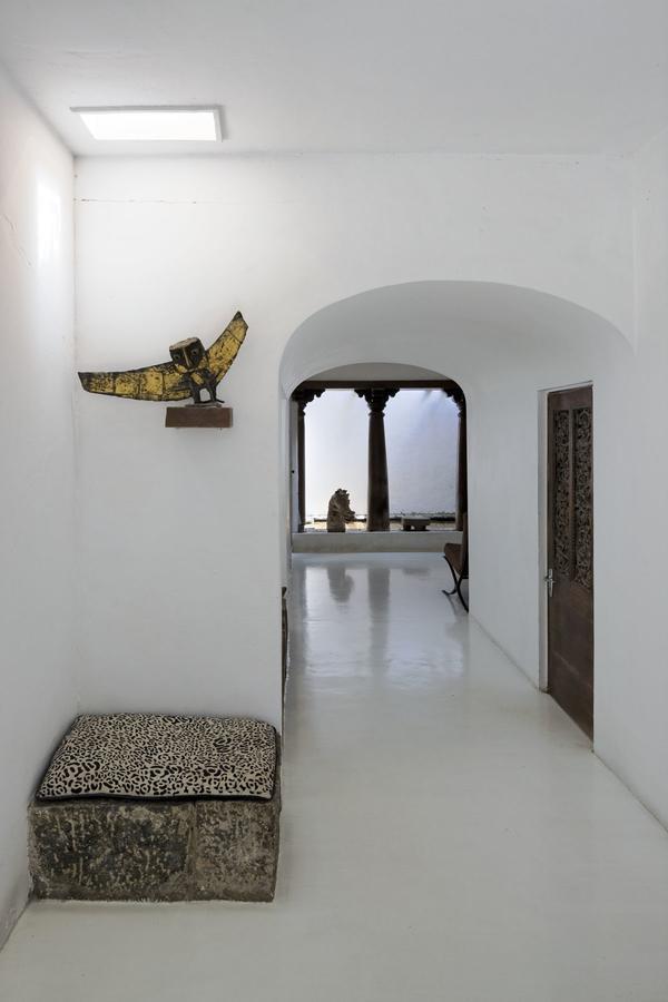 Geoffrey Bawa's Number 11 Guest house Colombo