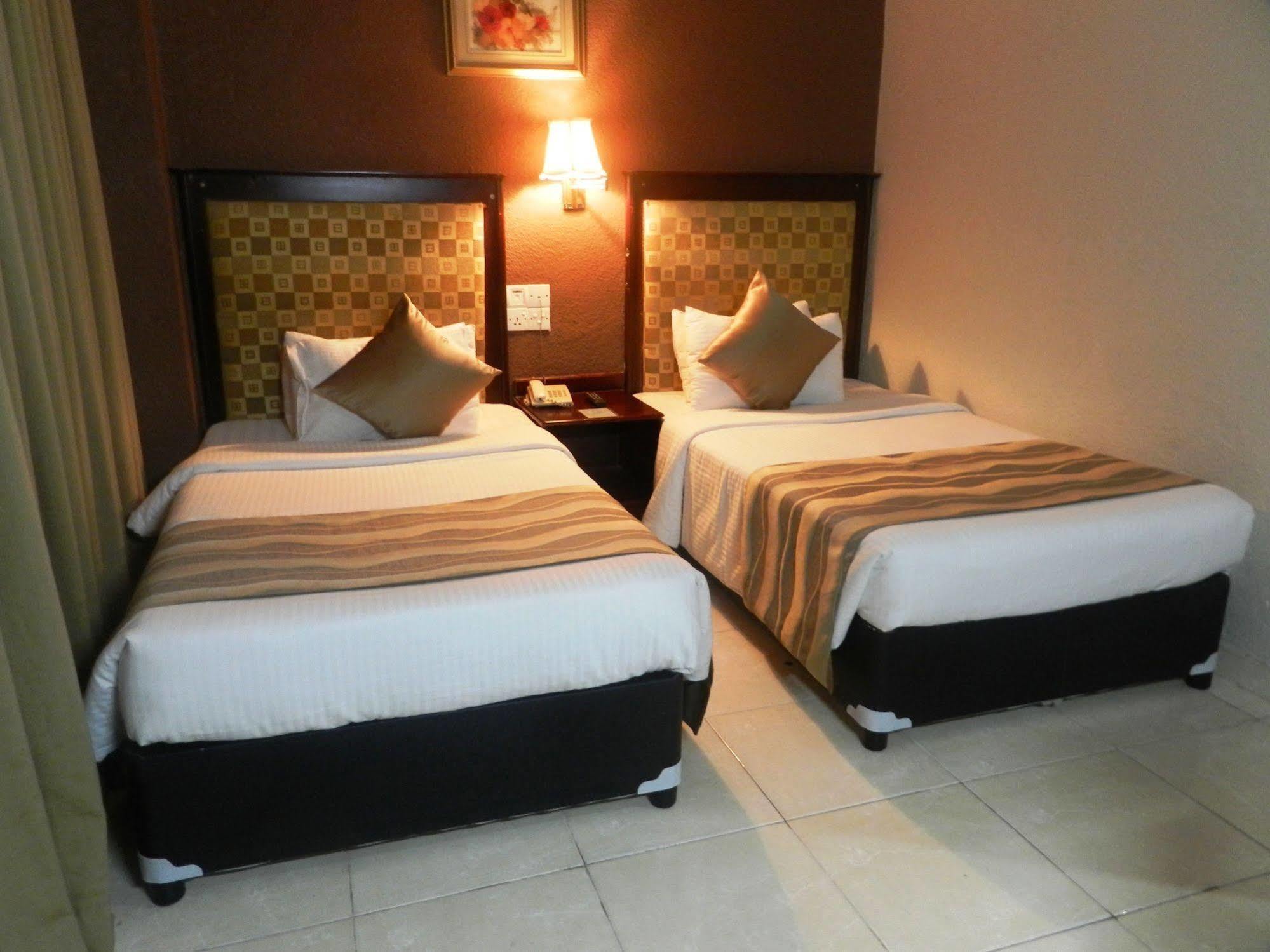 Hotel Pearl 3*