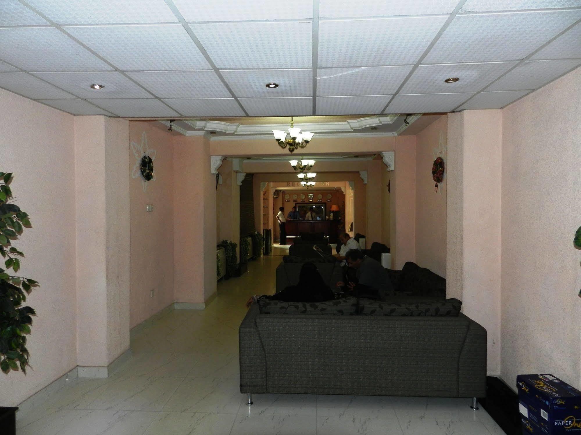 Hotel Pearl Colombo