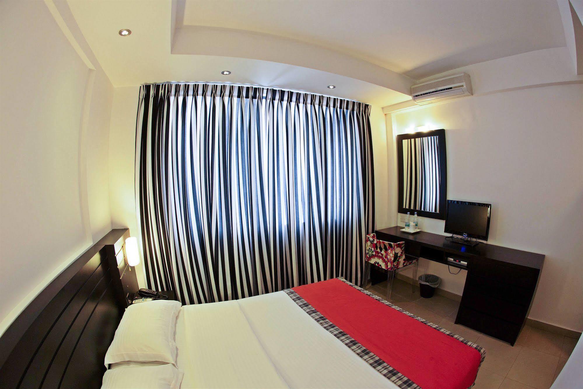 Albergue Clock Colombo