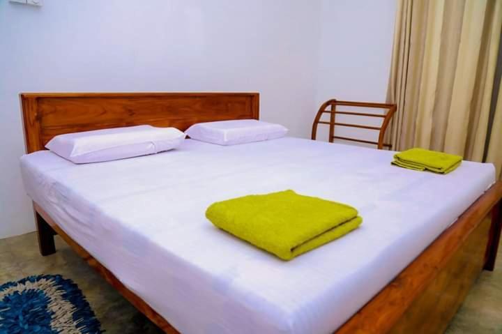 Relax On Bed & Breakfast Colombo