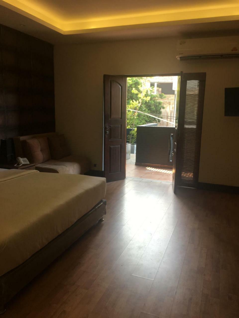 Hotel Kestrels Colombo