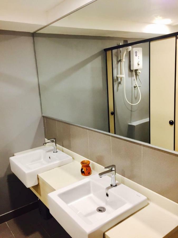 Star Anise Boutique Capsules Capsule hotel 2*
