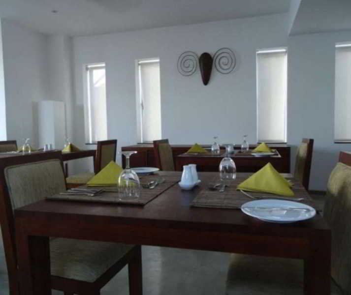 The Ocean Front By The Serendipity Collection Hotel Colombo