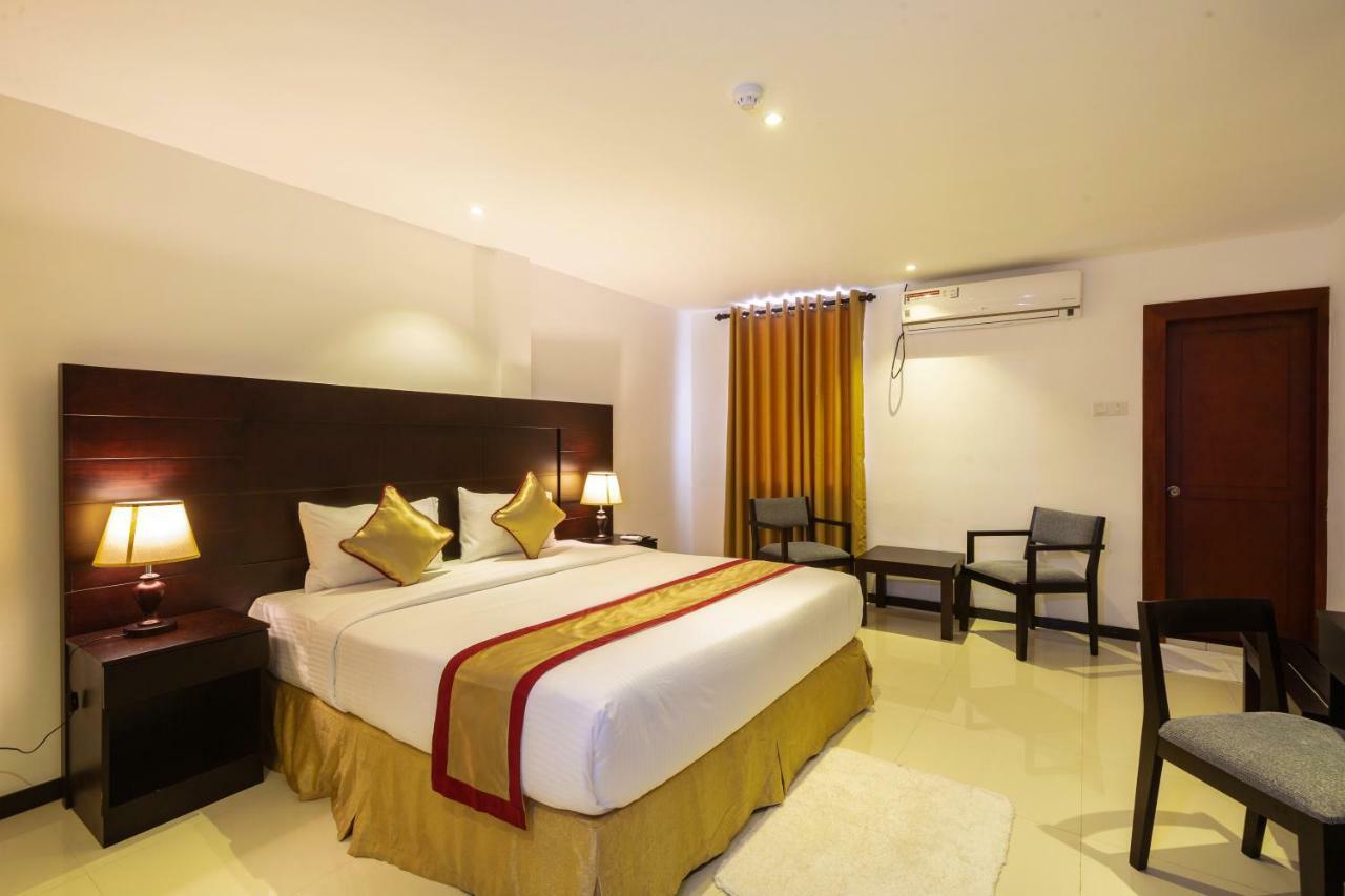 Hotel Saveira Colombo