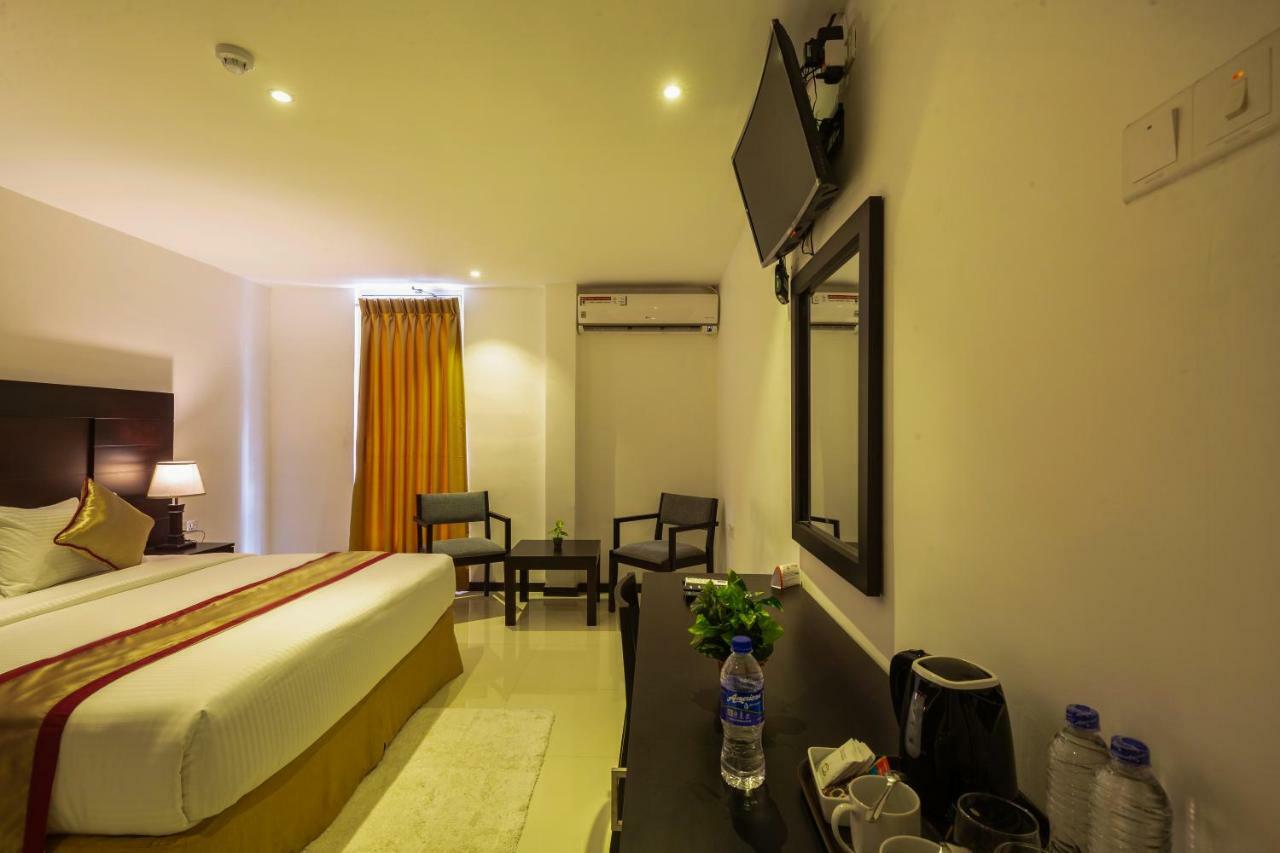 Saveira Hotel