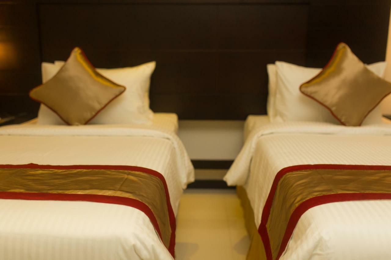 Saveira Hotel