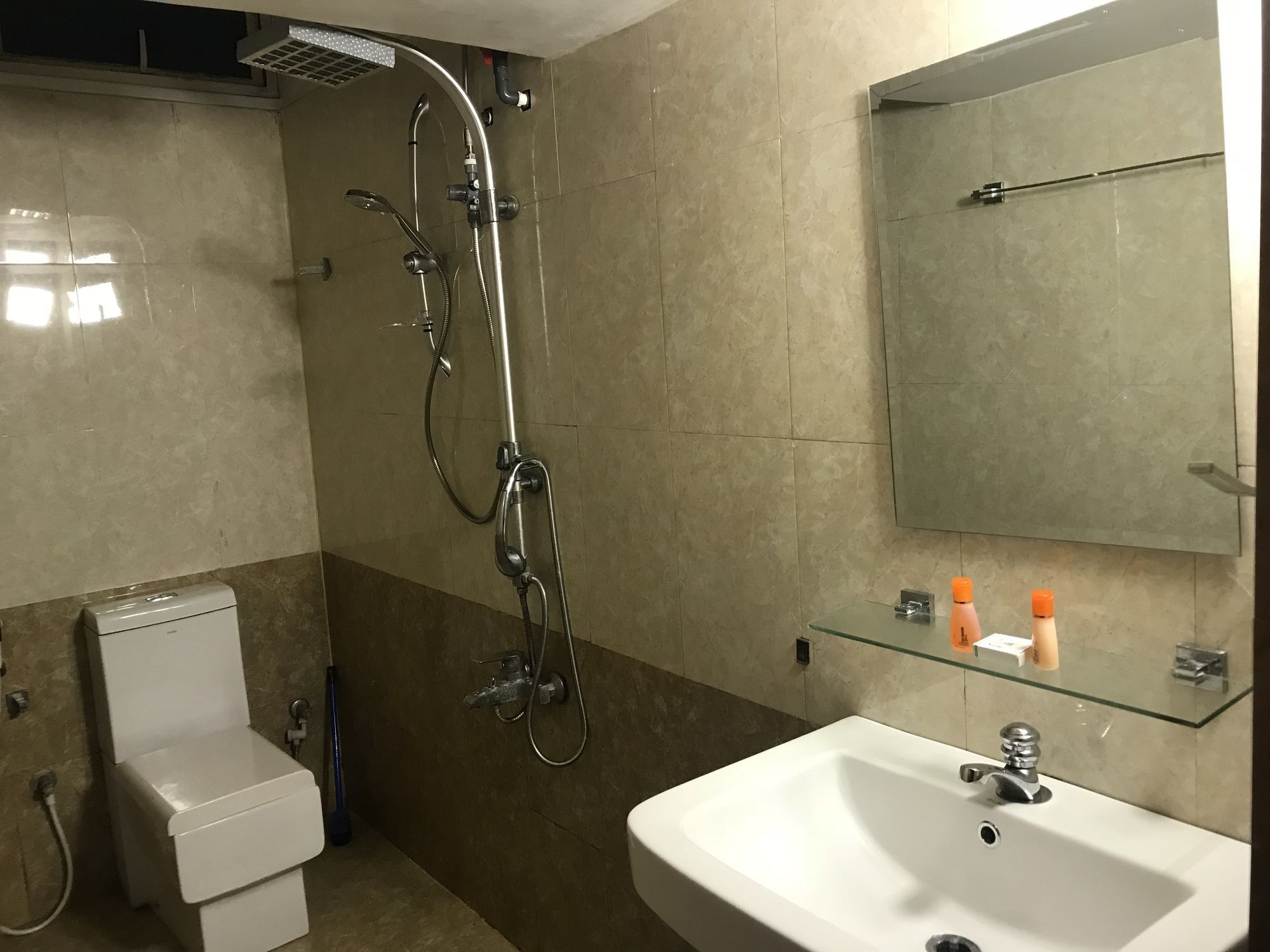 Hotel Oyo 112 Al Manaal Residency Colombo