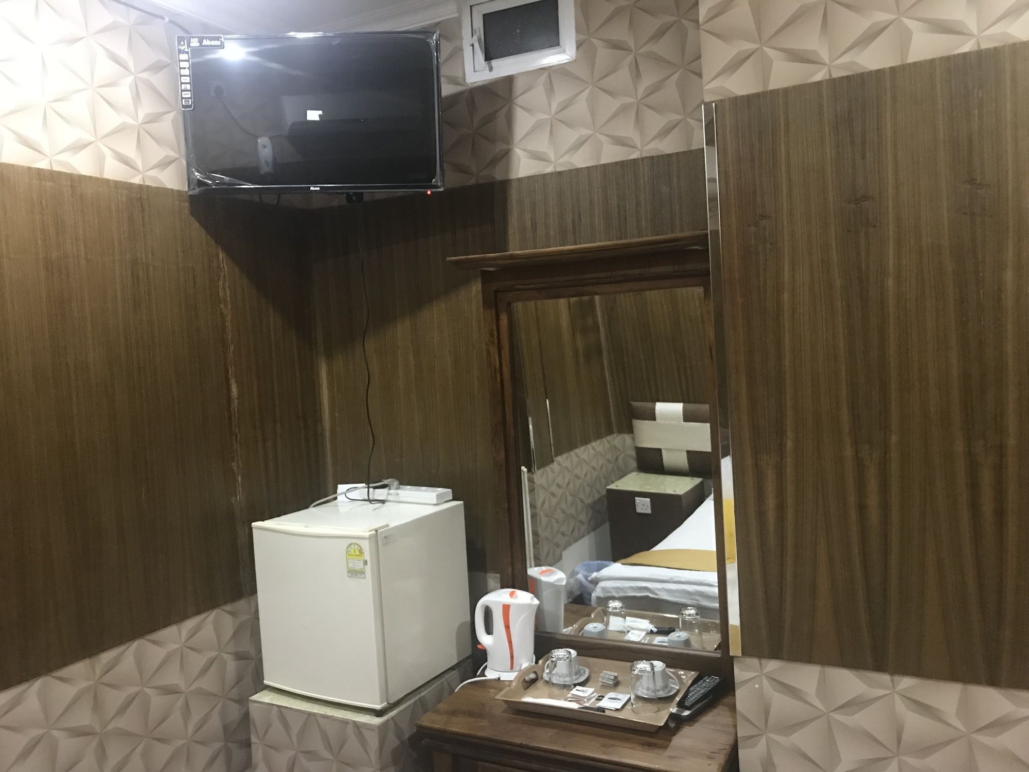 Oyo 112 Al Manaal Residency Hotel Colombo