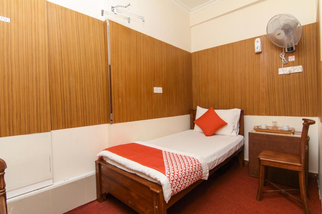 Hotel Oyo 112 Al Manaal Residency