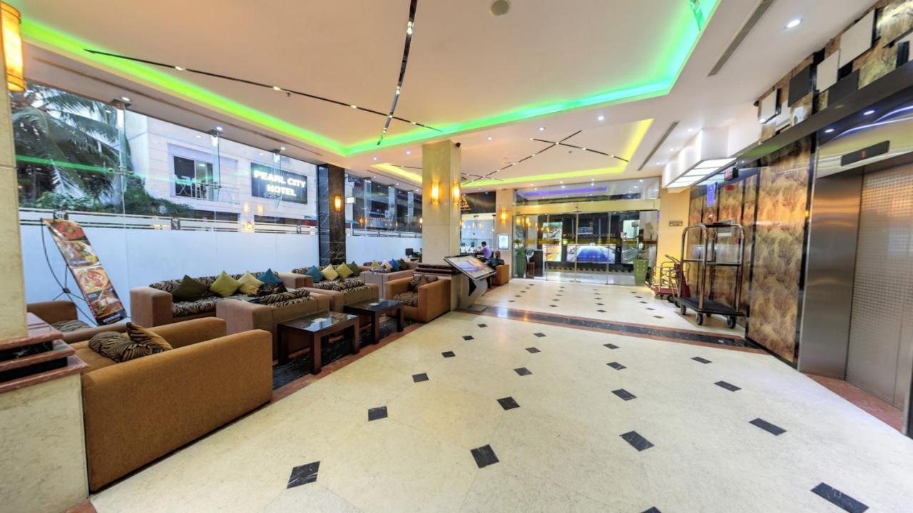 Pearl Grand 4*