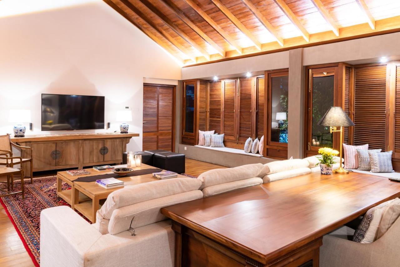 Villa Ishq *