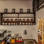 Pearl Royal Hotel, Colombo