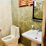 Sako Properties Near To The American Embassy And Few Minutes To One Galle Face And All The Important Places Are Near The Property As Well As Sight Seeing Places