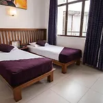 Port View City Hotel