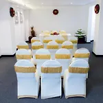 Platinum One Suites