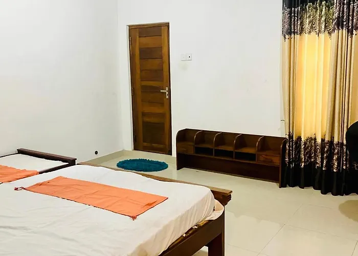 Sako Properties Near To The American Embassy And Few Minutes To One Galle Face And All The Important Places Are Near The Property As Well As Sight Seeing Places