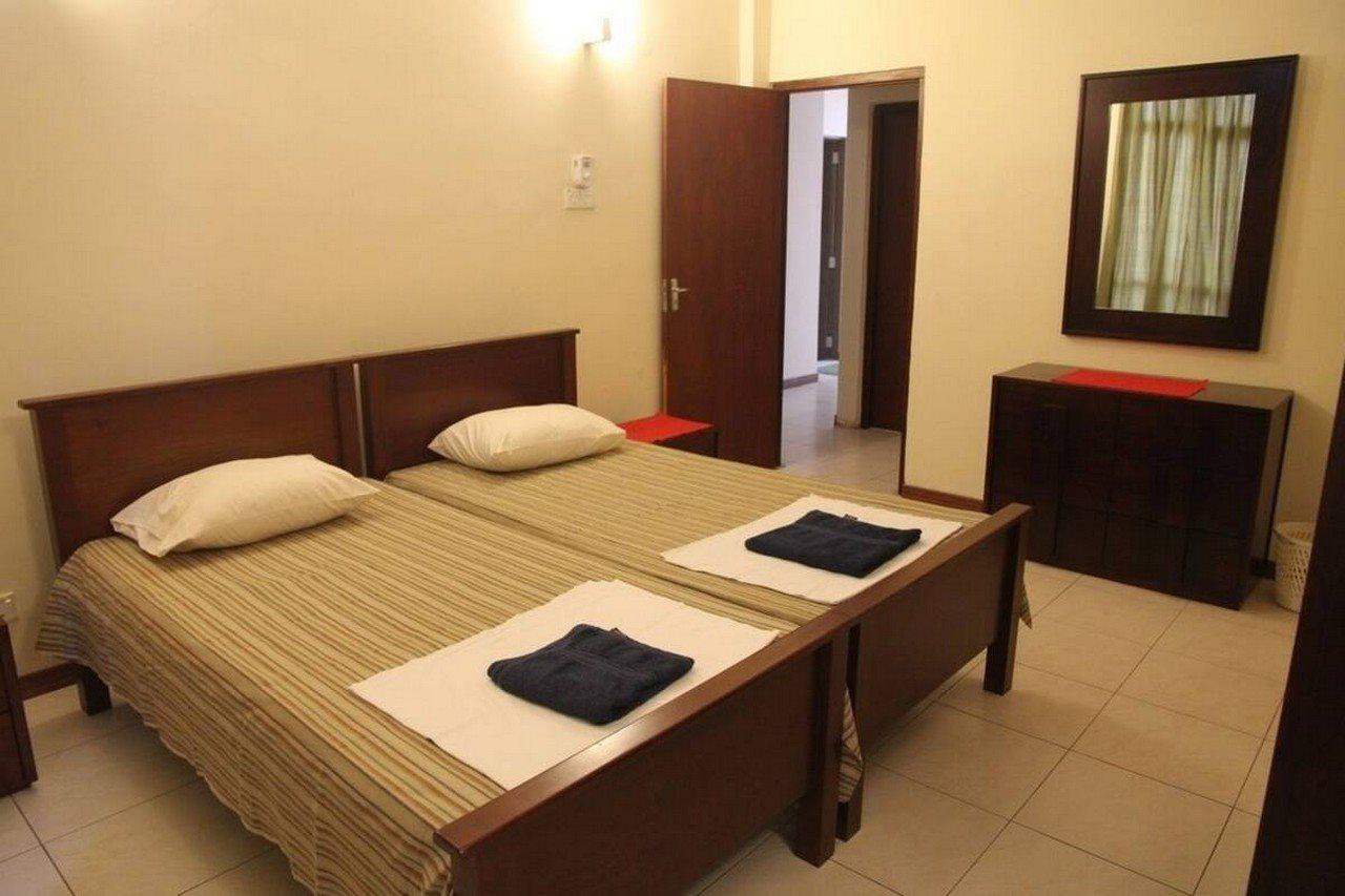 Hotel Palmyrah Residencies *