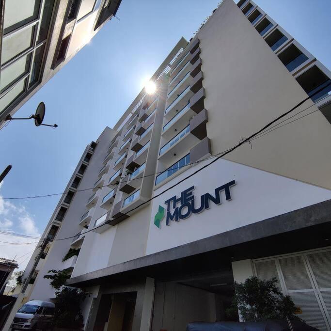 Apartamento Modern In Close Proximity To The