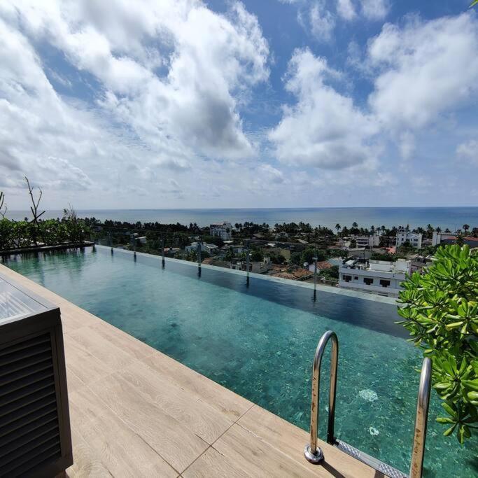 Apartamento Modern In Close Proximity To The Colombo