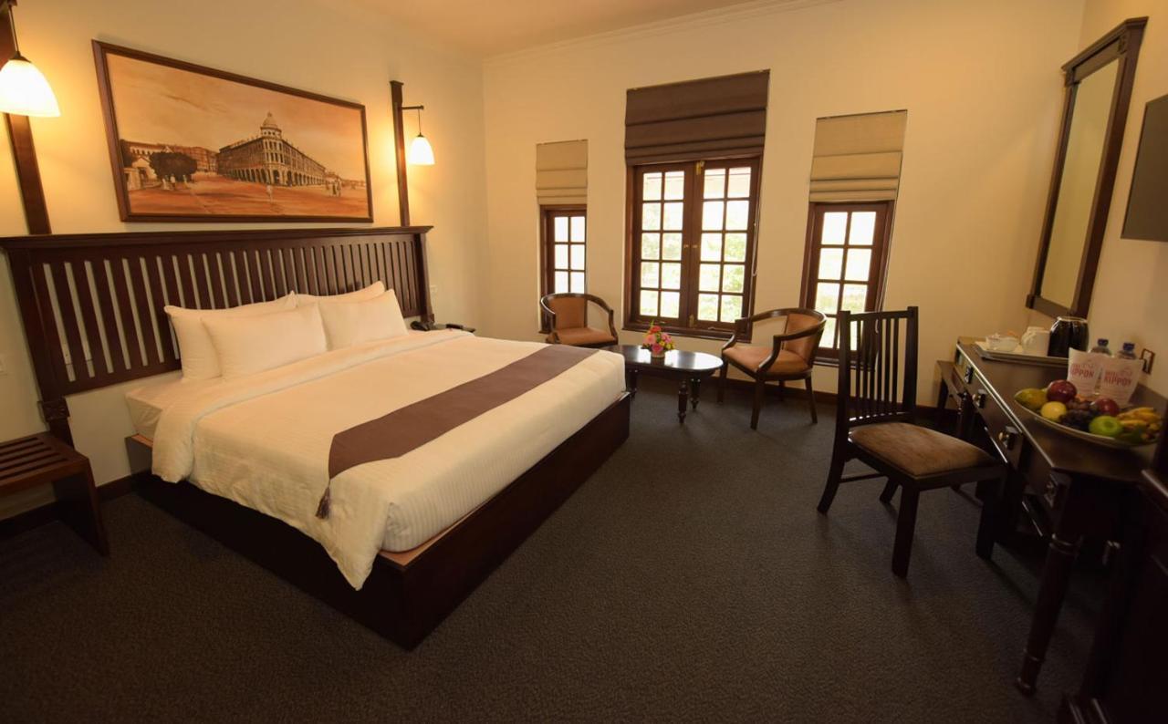 Nippon Hotel