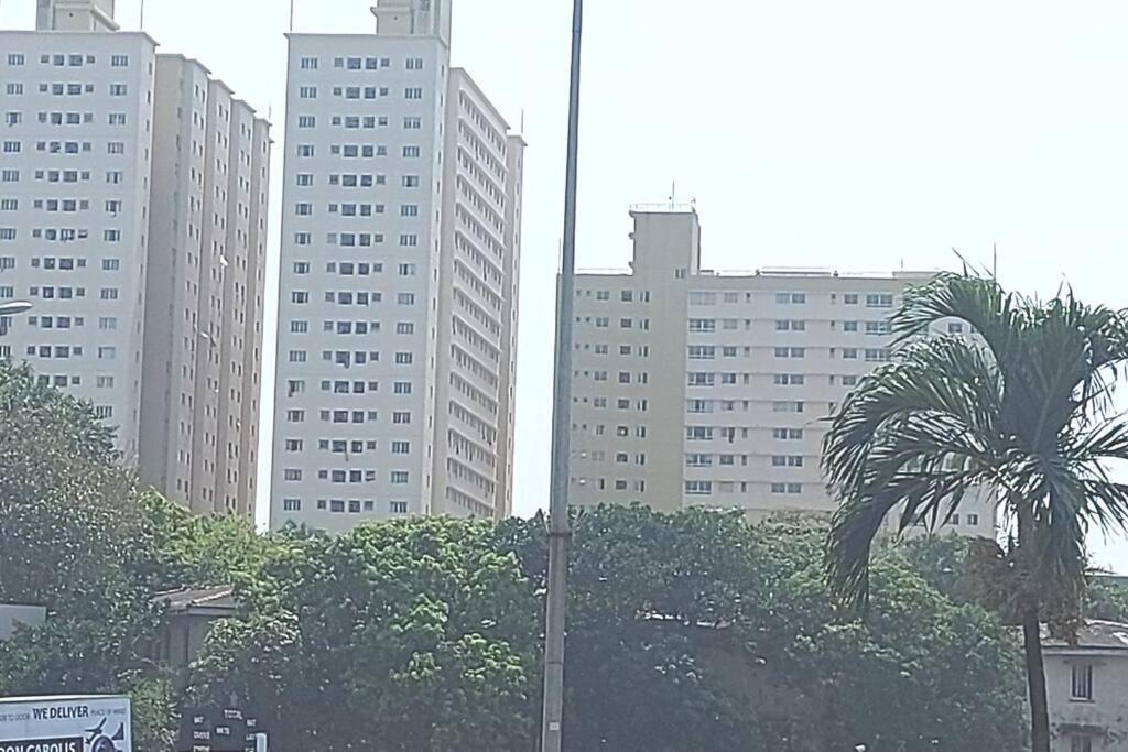 Jays - 02 At The Heart Of Convenience Apartment *