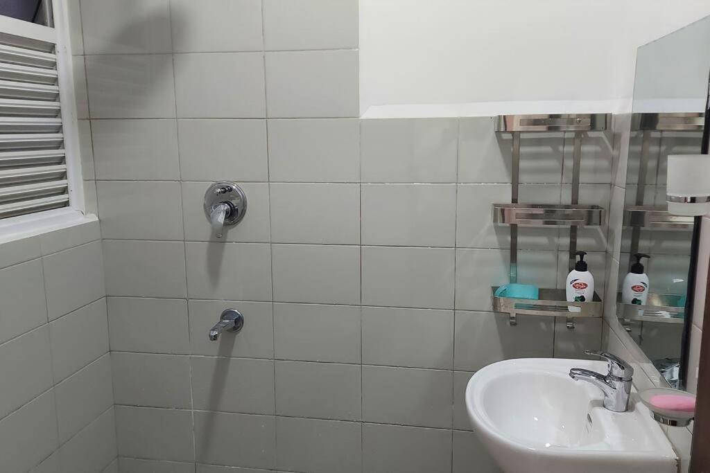 Apartment Jays - 02 At The Heart Of Convenience Colombo