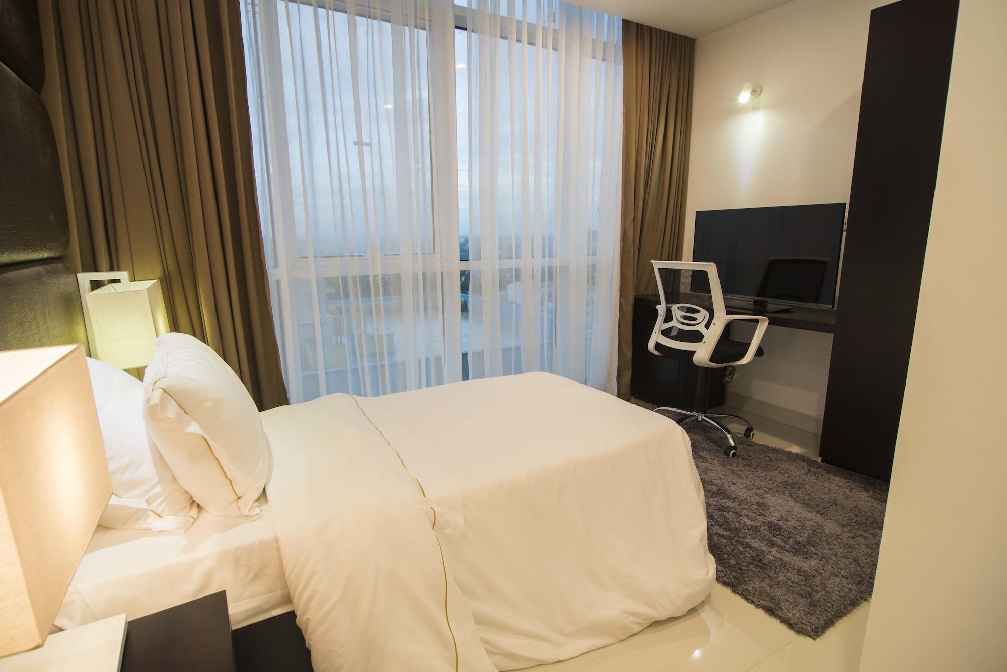 Platinum One Hotel 5*