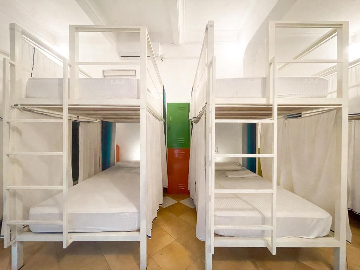 Hostel Lost & Found - *