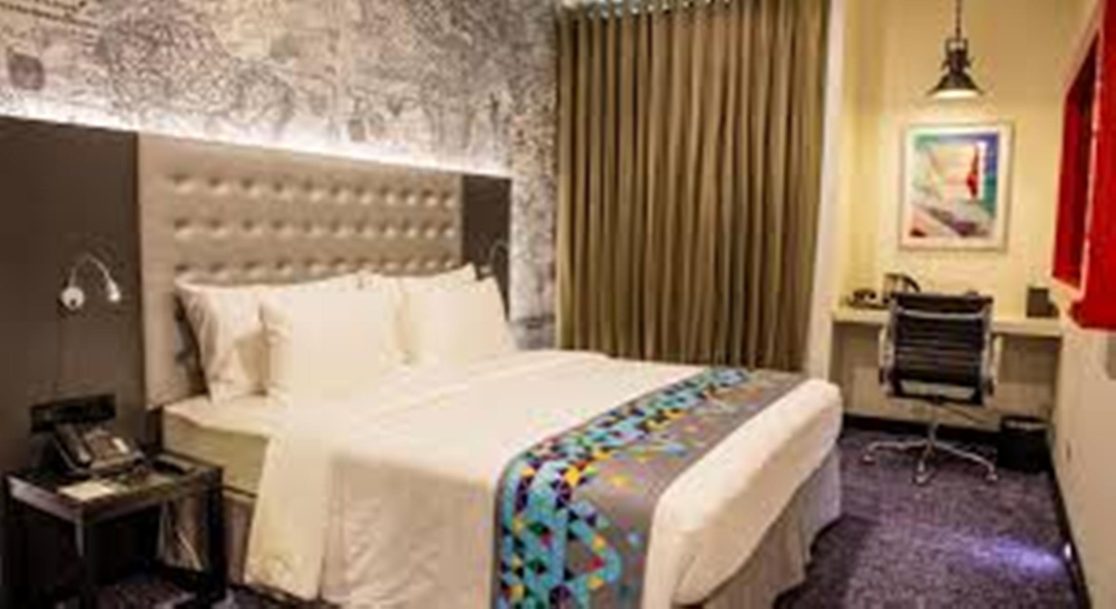 Hotel Fairway - Sri Lanka's First With Robot Technology 4*