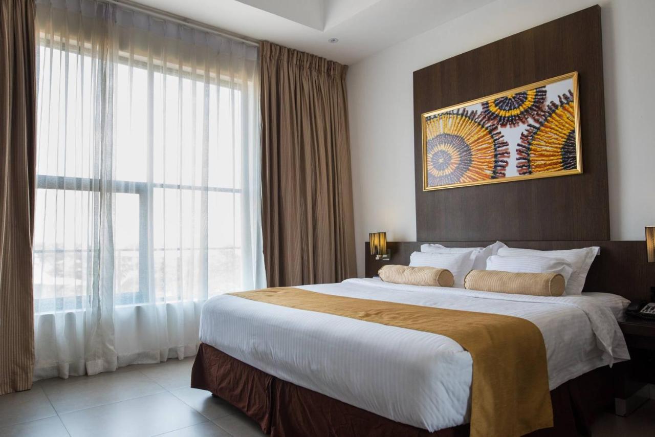 Western Elyon Hotel 4*