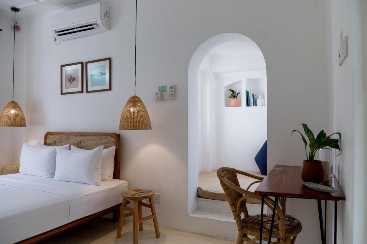 Srilax Bed & Breakfast *