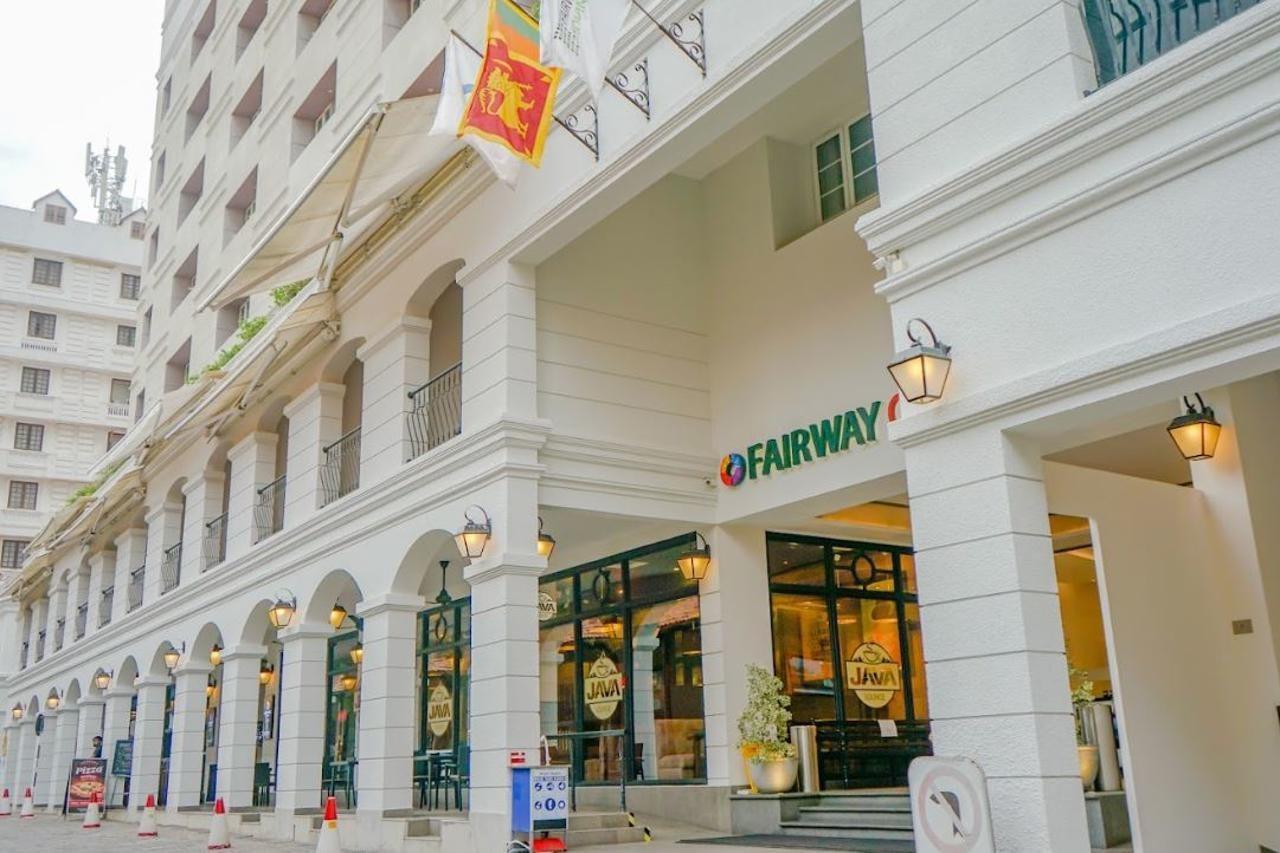 Hotel Fairway - Sri Lanka's First With Robot Technology