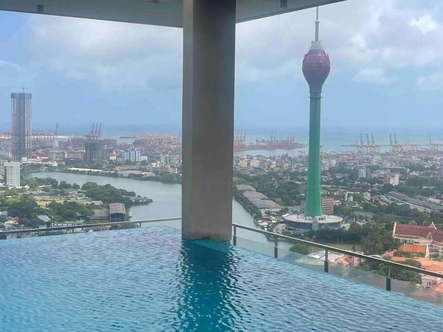 Luna Tower Luxury Apartment *