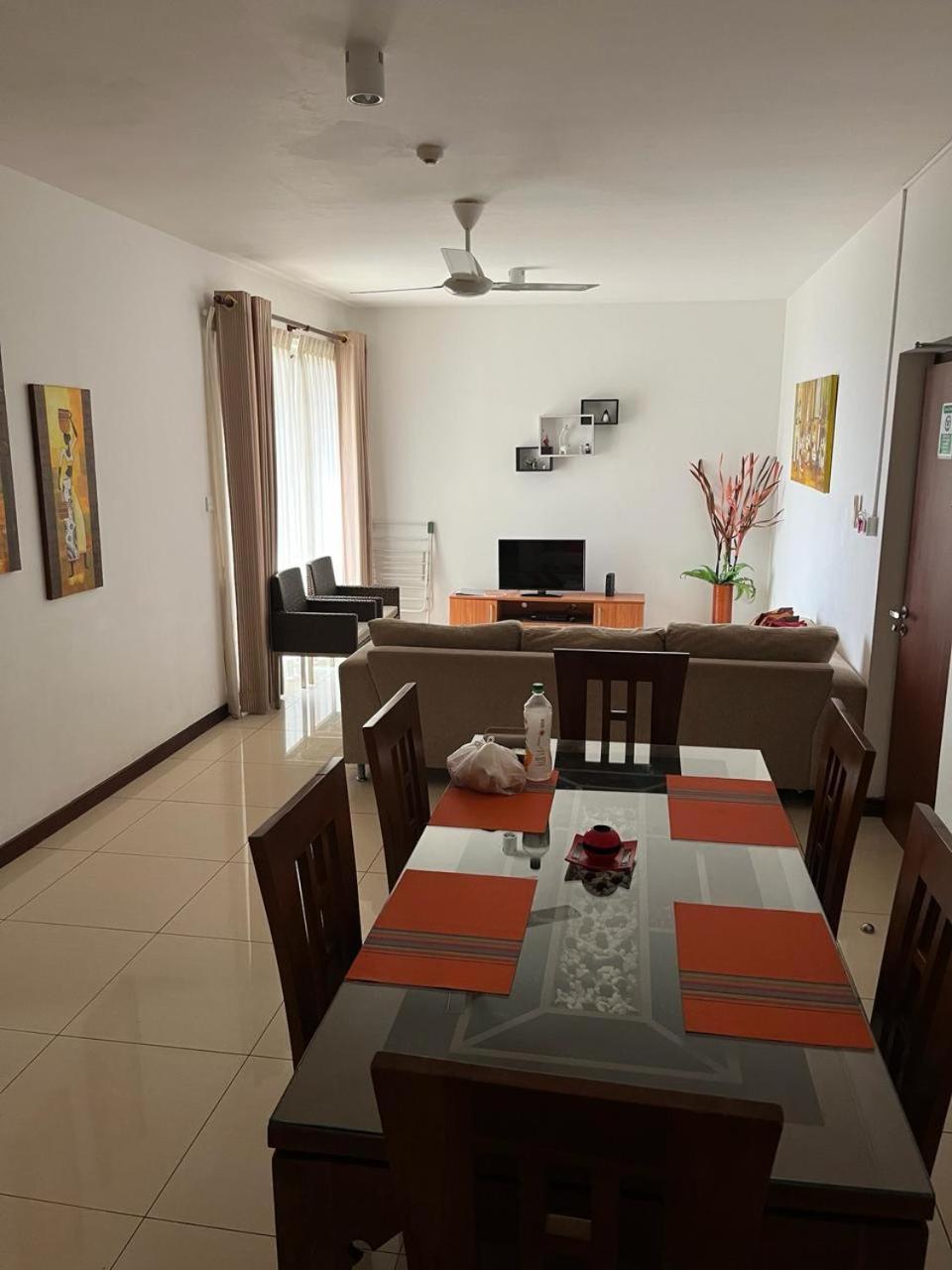 Apartment Onthree20 Res 2 3 Beds Spacious Unlimited Broadband Wifi Colombo