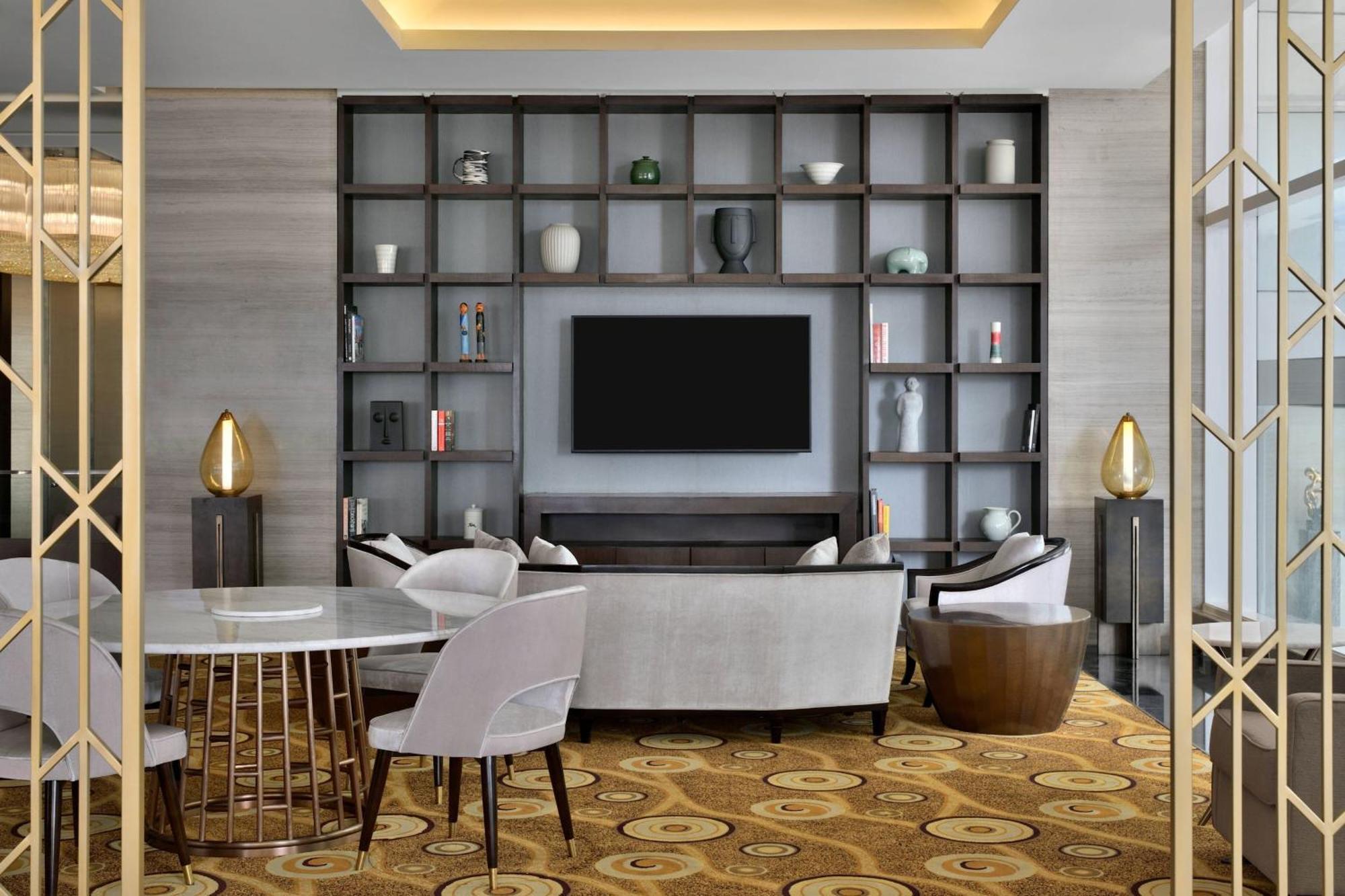 Sheraton Hotel