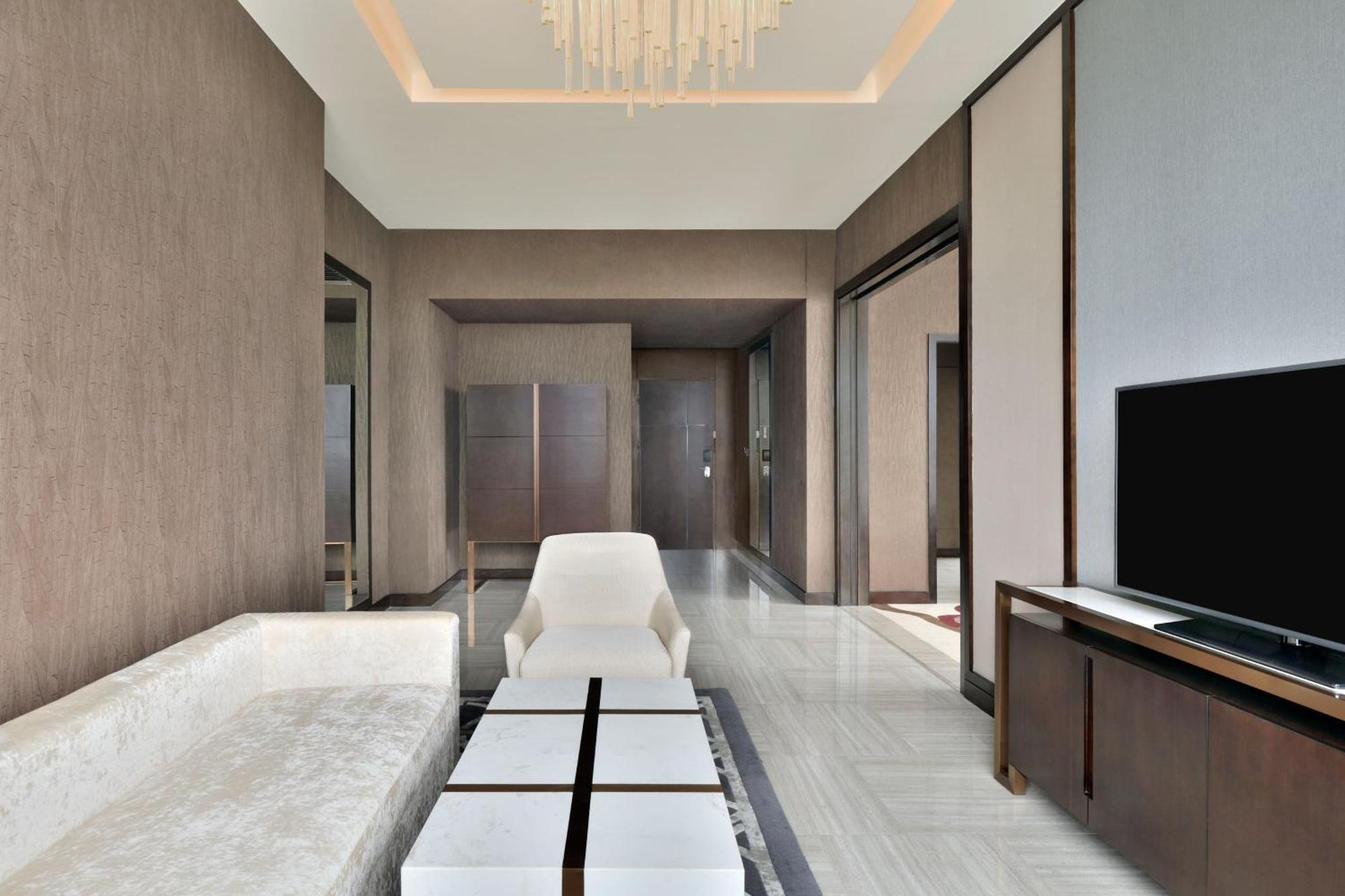 Sheraton 5*