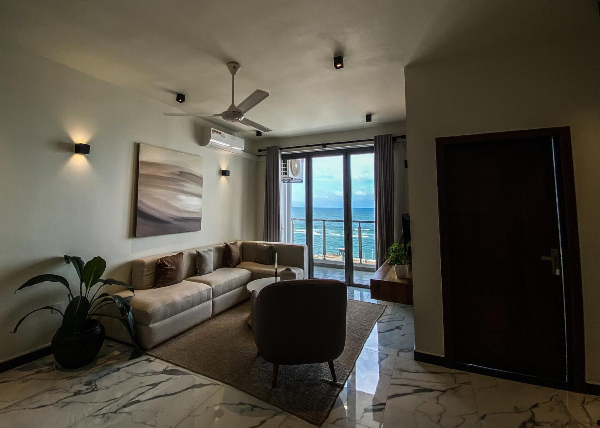 Apartment Marine Breeze Residencies Colombo