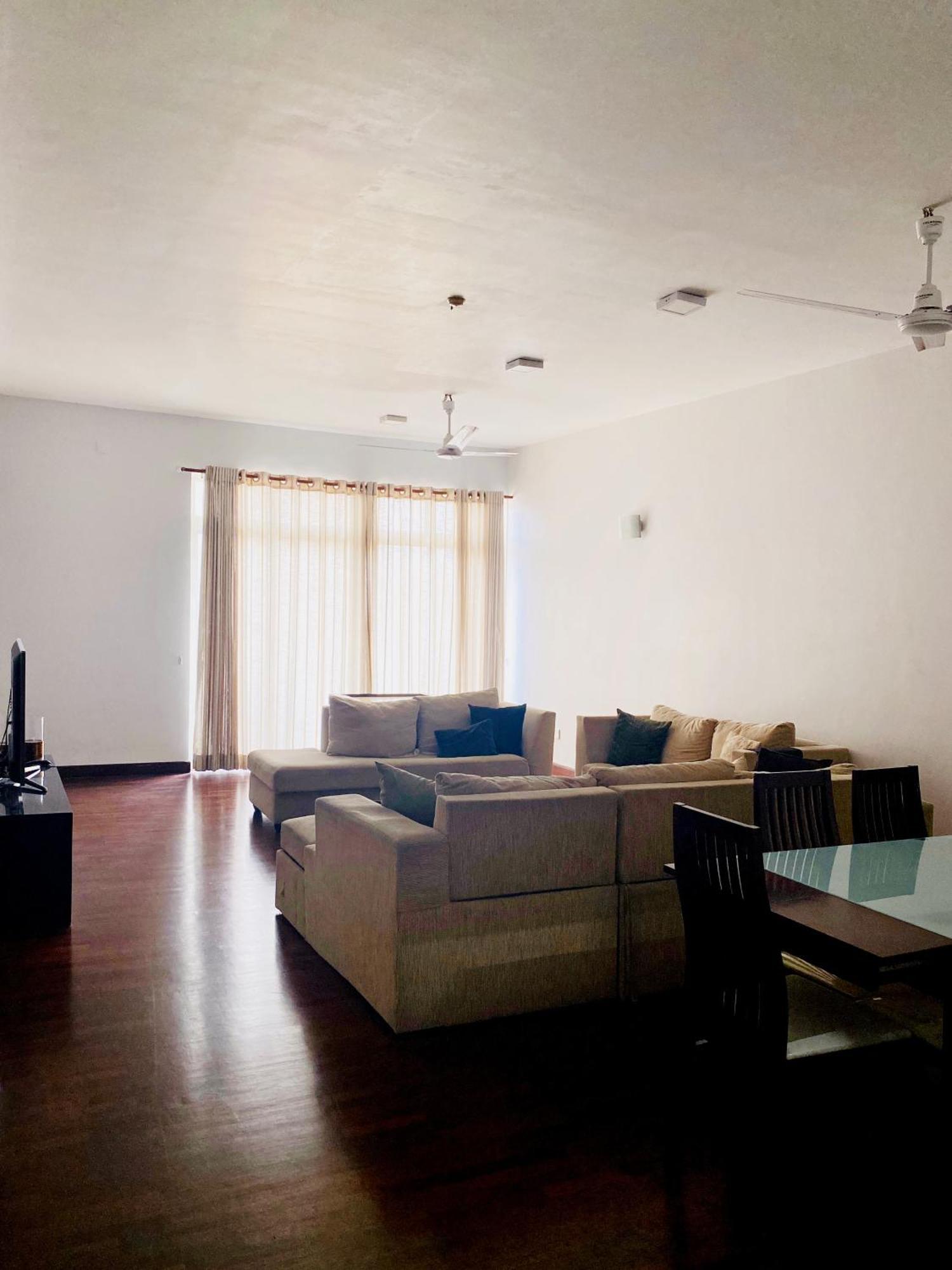 Hawaii Residencies Hub * Colombo