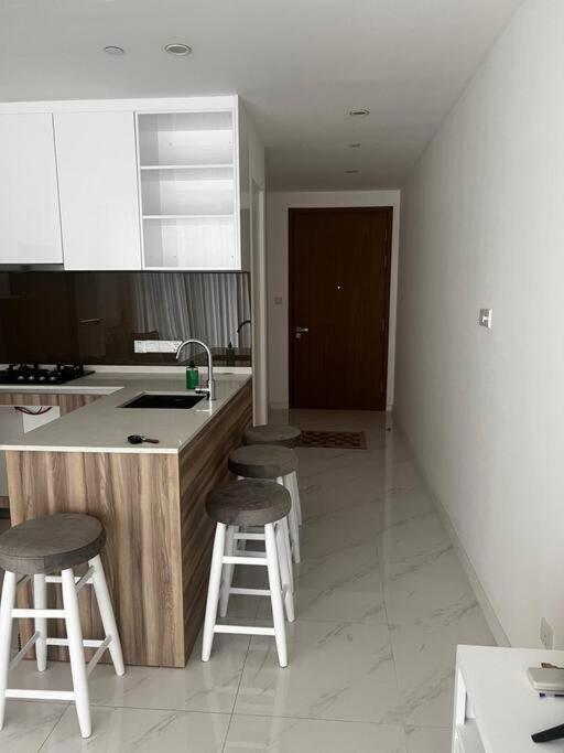 Luxury Capitol Twinpeaks In Colombo