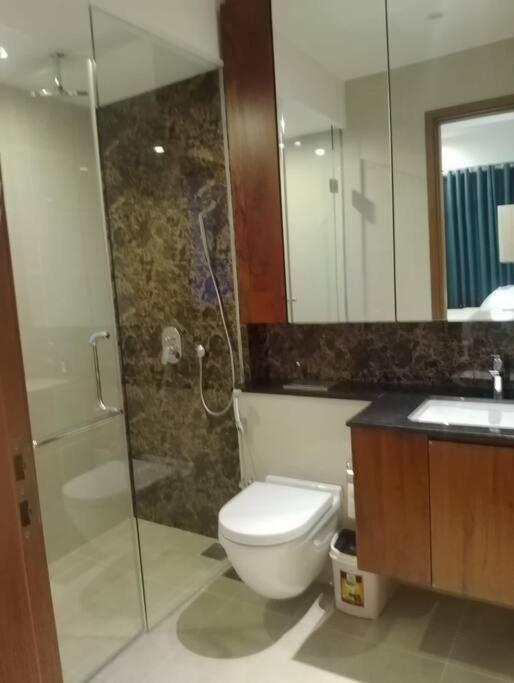 2br In Capitol Twin Peaks 24th Floor