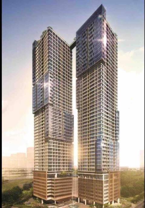 Apartment 2br In Capitol Twin Peaks 24th Floor *